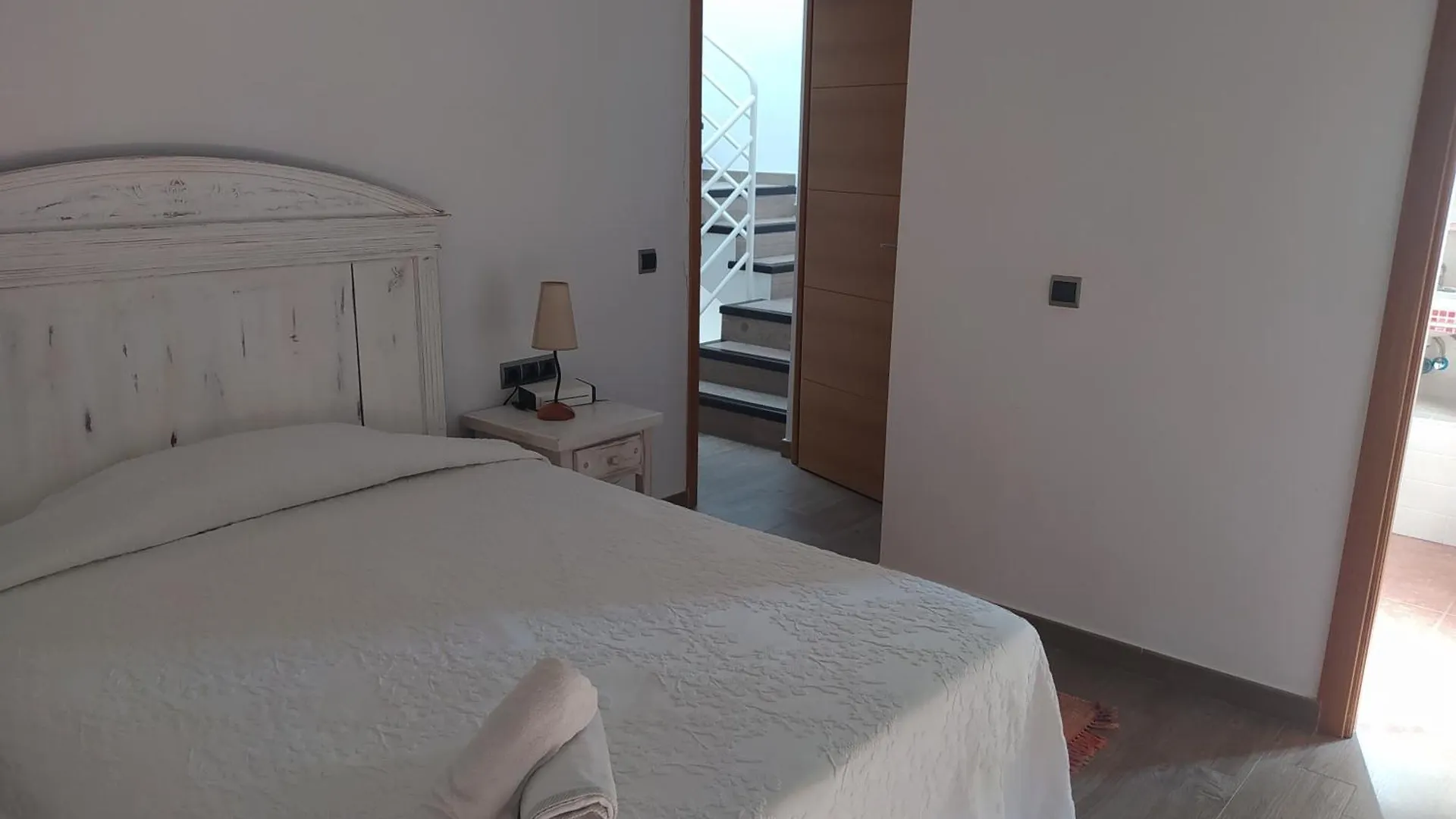 Villa Adosado En La Bahia De Casares Hébergement de vacances
